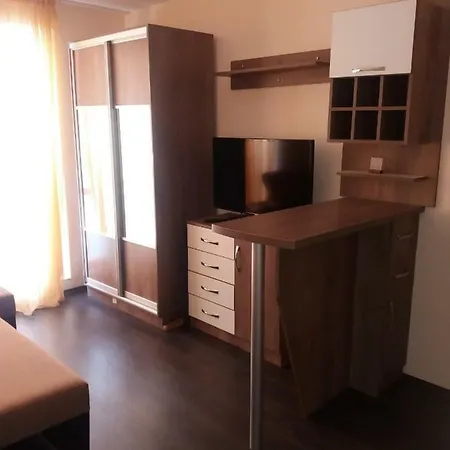 아파트 Astoria Ap27 엘레니테